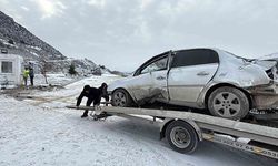 Tokat'taki 2 ayrı kazada sürücüler yaralandı