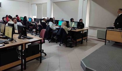 TOGÜ'de "Dijital Muhasebe Uygulamaları" dersi