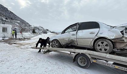 Tokat'taki 2 ayrı kazada sürücüler yaralandı