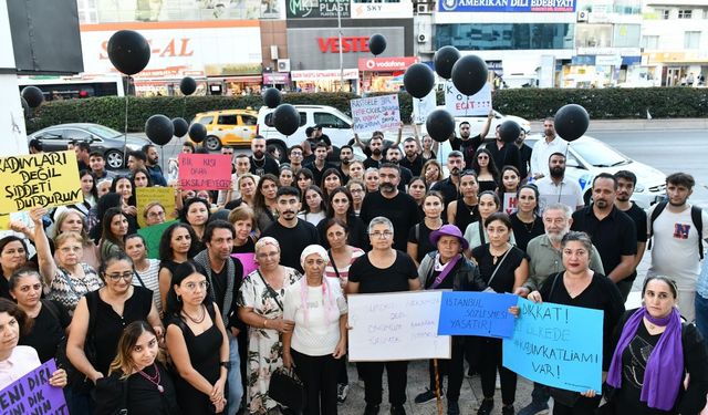 CHP Çiğli İlçe Başkanlığı'ndan Kadına Şiddete Karşı Yürüyüşü